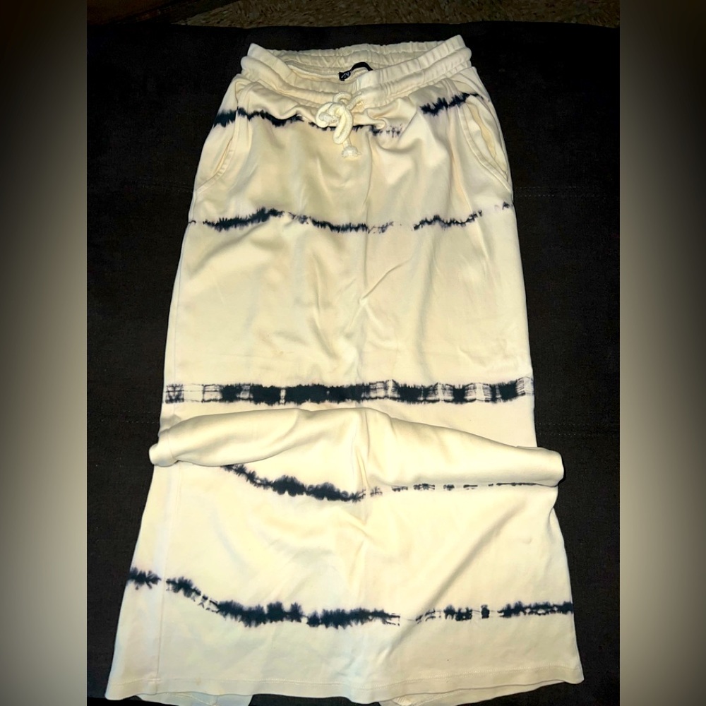 Zara sweat skirt